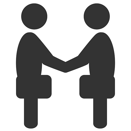 合意して握手する